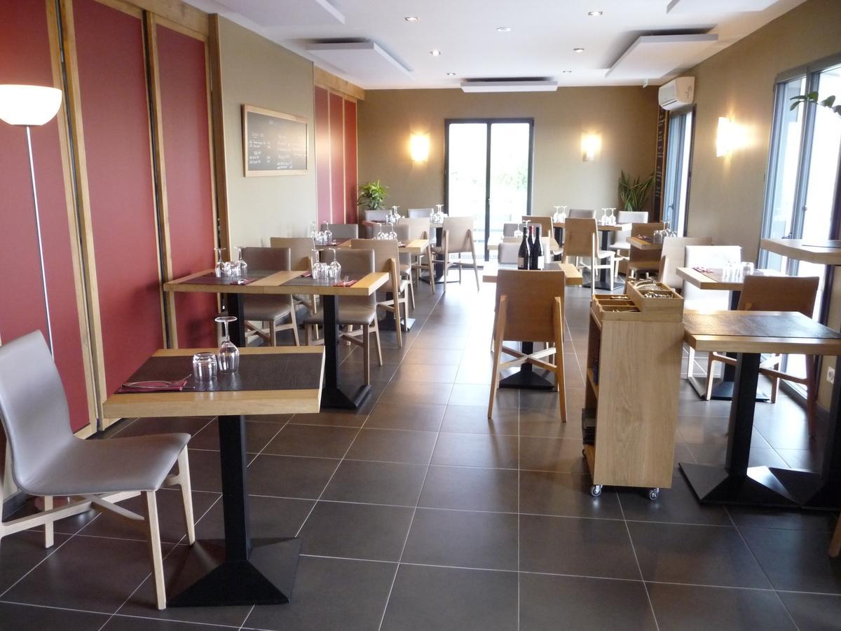 Logis Hotel-Restaurant Imago La Roche-Clermault Екстер'єр фото