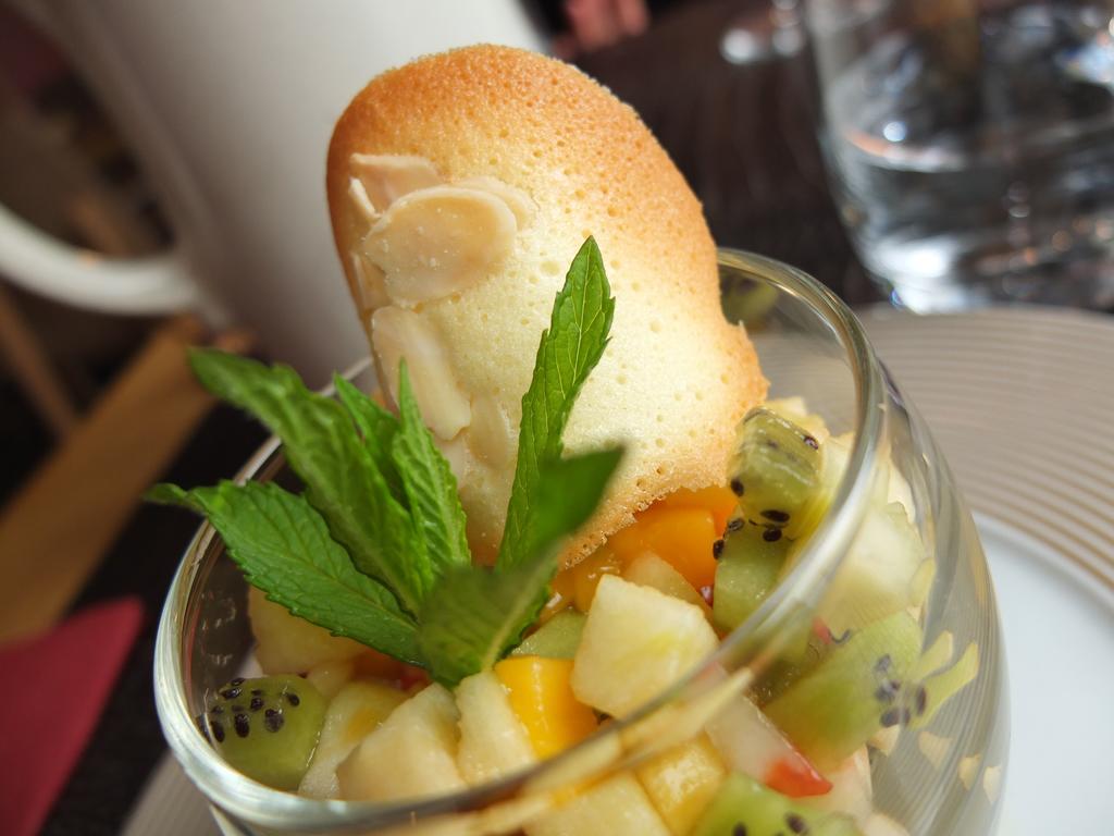 Logis Hotel-Restaurant Imago La Roche-Clermault Екстер'єр фото